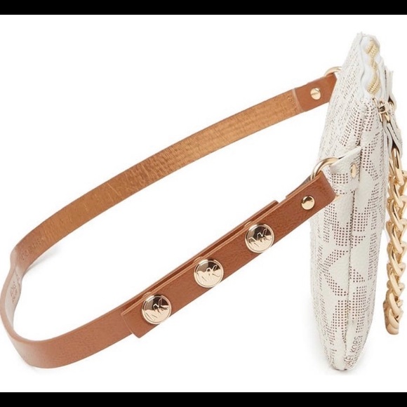 Michael Kors Pull Chain Belt Bag - Picture 4 of 4